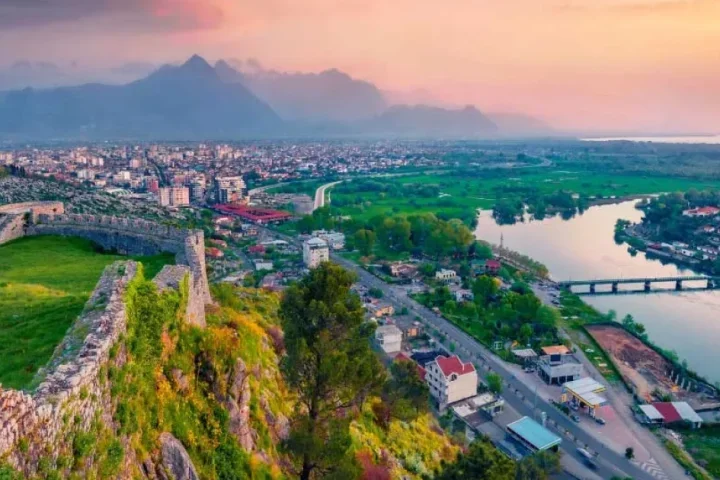 Arnavutluk'ta İş Yapmak İçin Soru-Cevap Kılavuzu