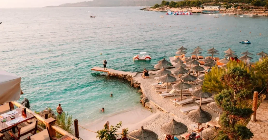 Arnavutluk'ta Turizm Nasıl Yapılır? Yatırım ve Şirket Rehberi 2026 Arnavutluk'ta Turizm Nasıl Yapılır? Yatırım ve Şirket Rehberi 2026