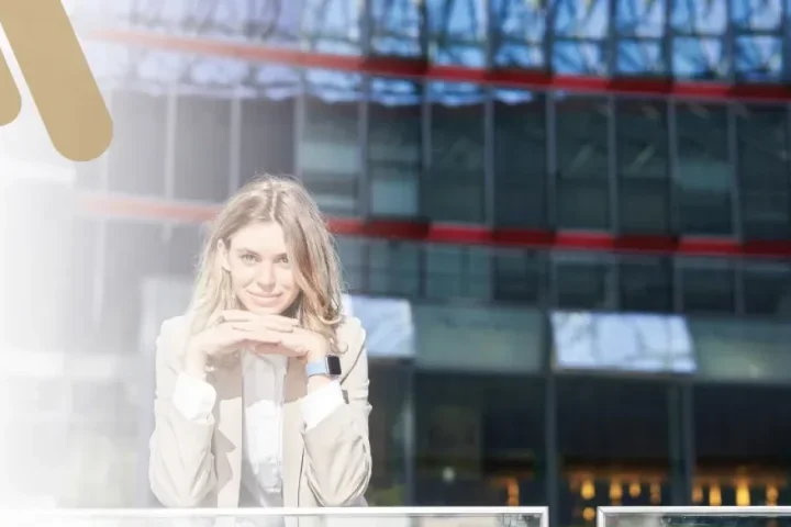 BAE Dubai'de Fiziki POS Almak